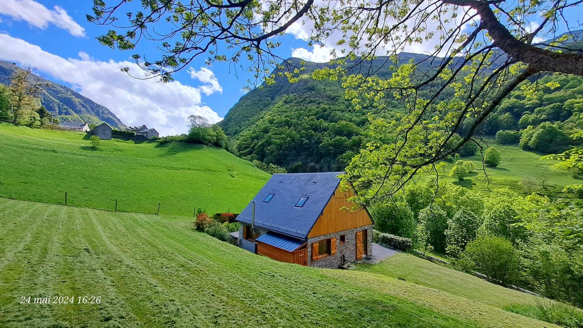 Le Bordarriben sauna&spa 4 étoiles Gèdre Exterior foto